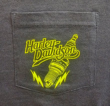 Load image into Gallery viewer, Men's Label Plug Short Sleeve Navy Blue Pocket Shirt