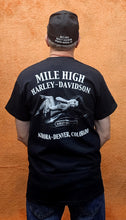 Load image into Gallery viewer, Men's Run Short Sleeve Black Pocket Shirt