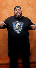 Load image into Gallery viewer, Men's Roll Your Own Eagle Struck Short Sleeve Shirt