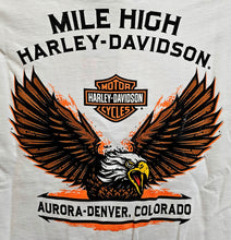 Load image into Gallery viewer, Men's Accelerate Sleeveless White Shirt